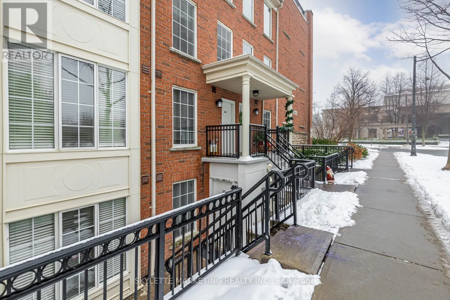 107 - 3 EVERSON DRIVE