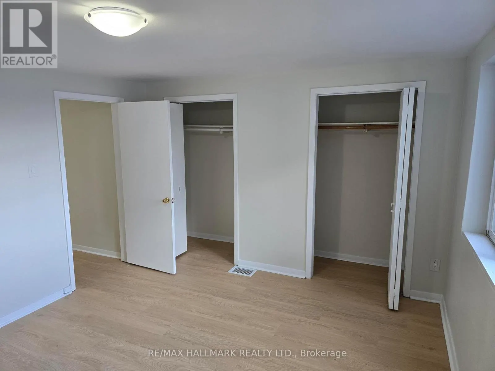 1 - 914 SHEPPARD AVENUE W