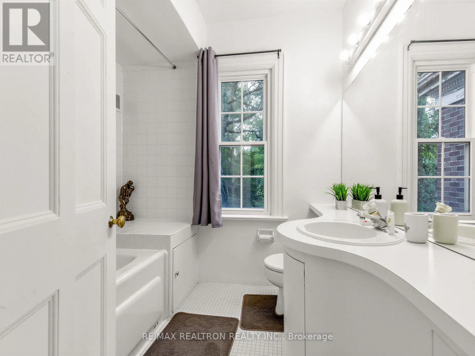 224 FOREST HILL ROAD