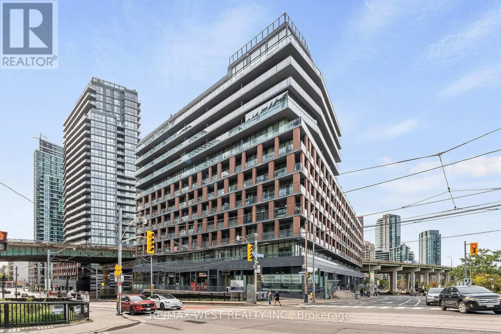 1002 - 169 FORT YORK BOULEVARD