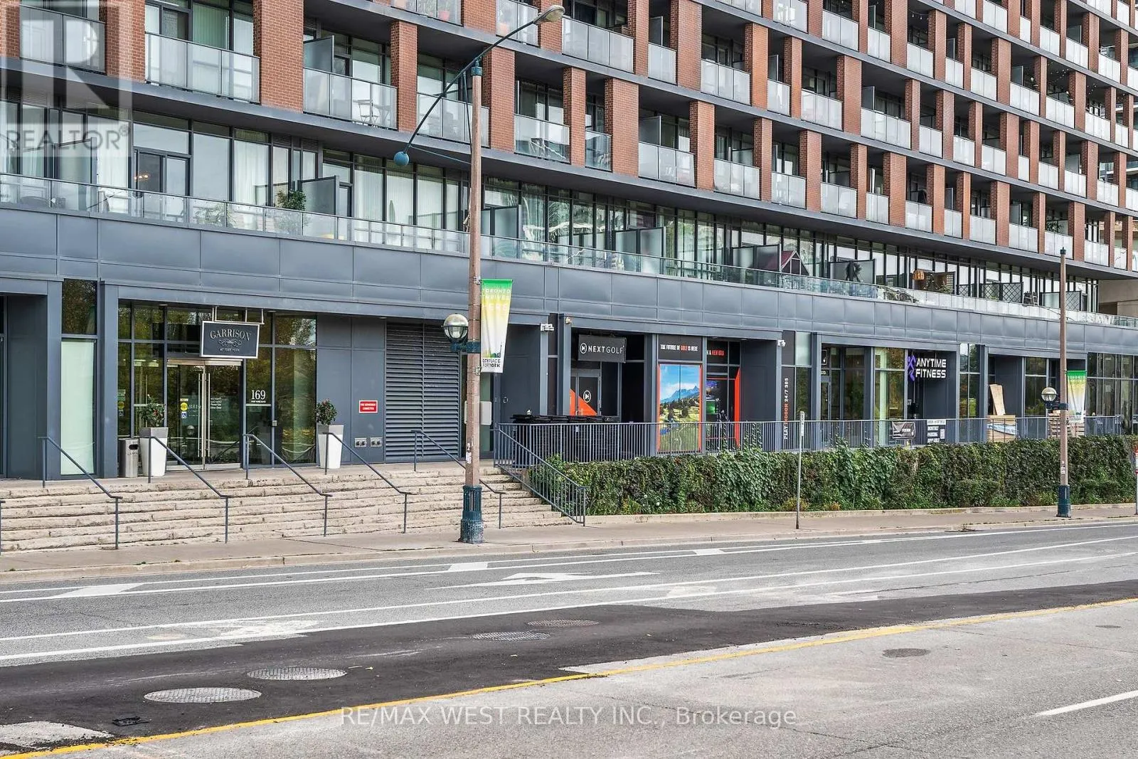 1002 - 169 FORT YORK BOULEVARD