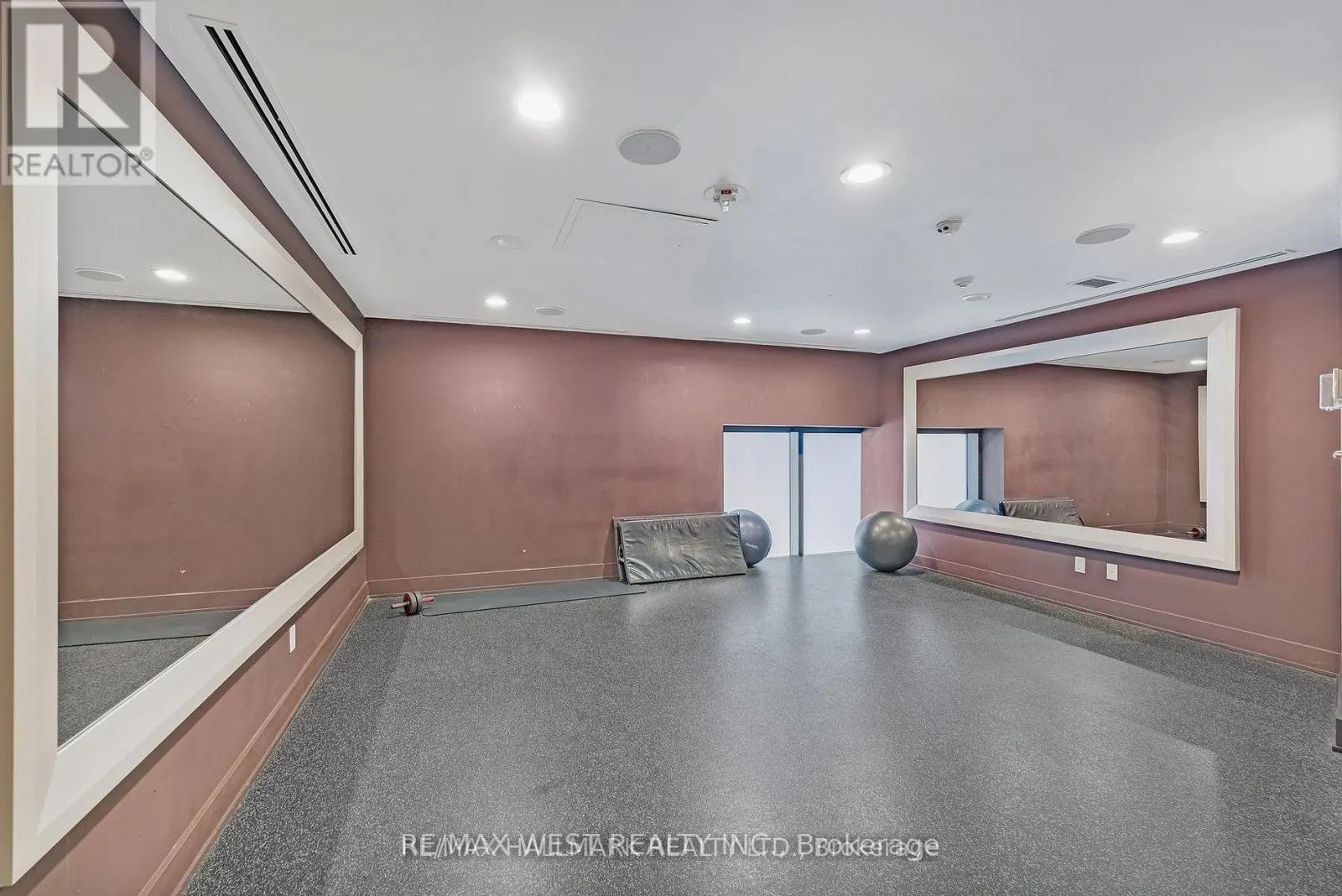 1002 - 169 FORT YORK BOULEVARD