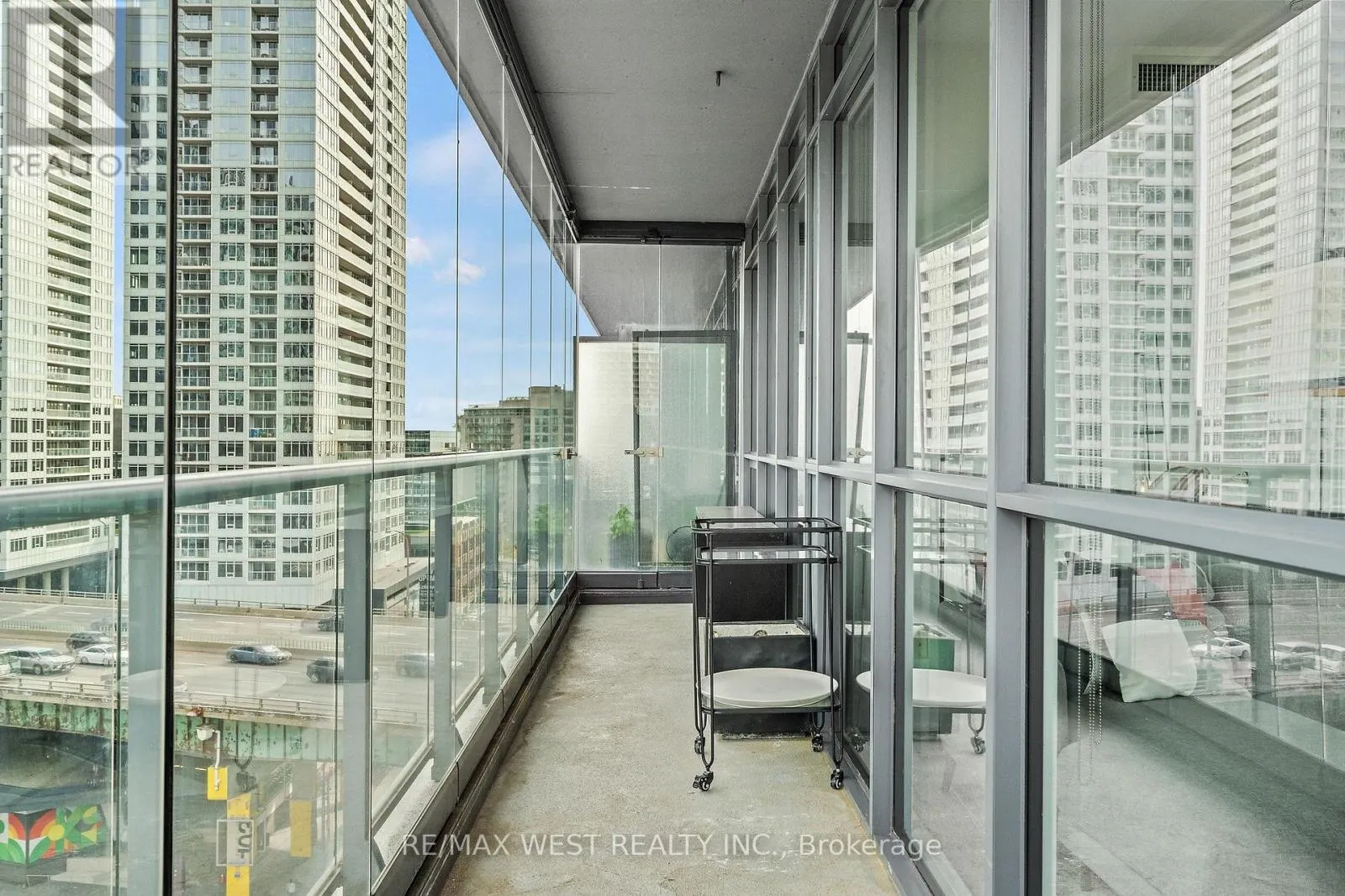 1002 - 169 FORT YORK BOULEVARD