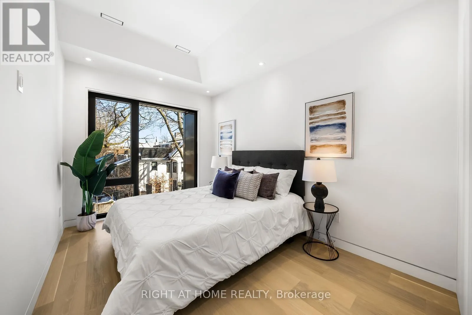 74B RATHNELLY AVENUE