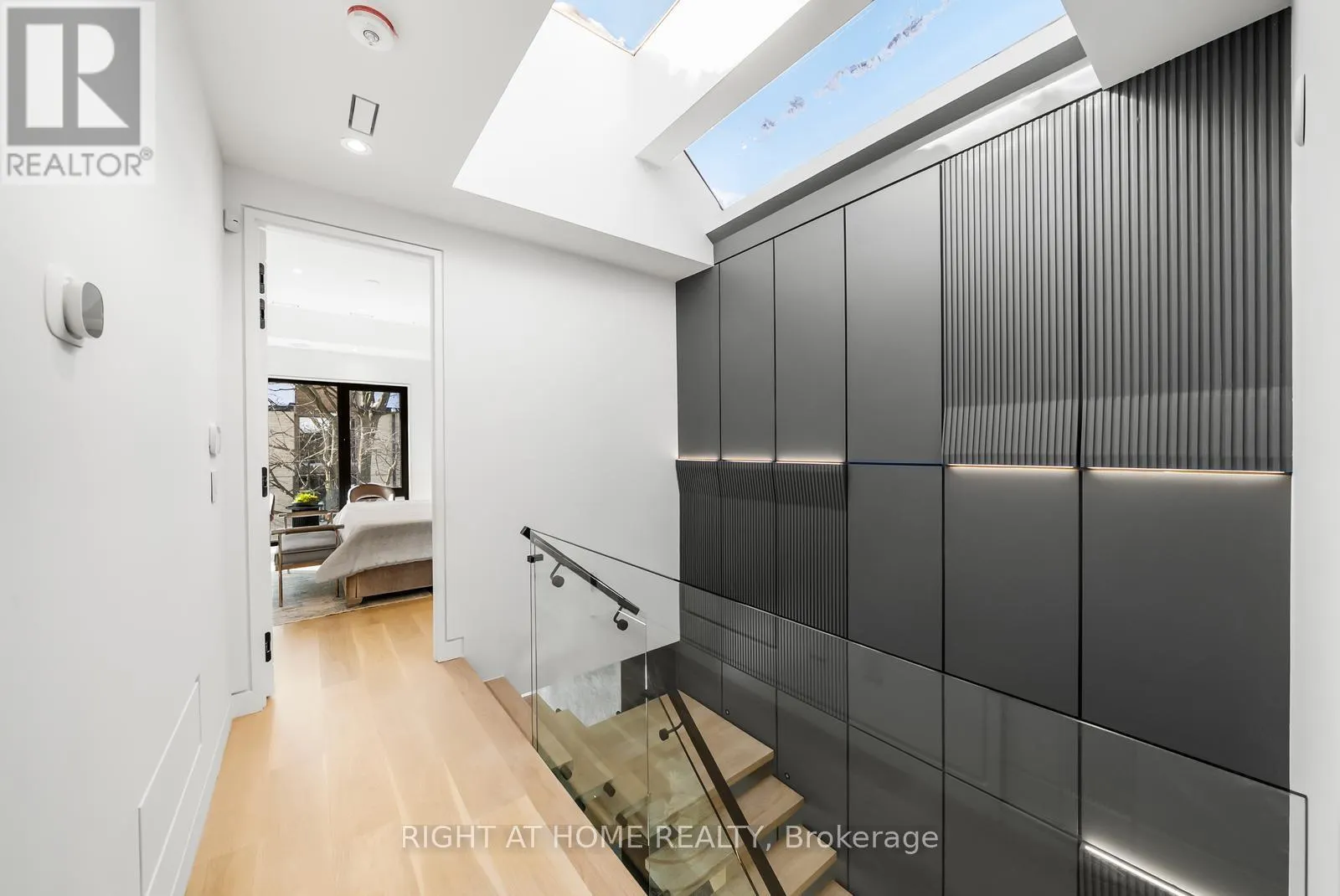 74B RATHNELLY AVENUE