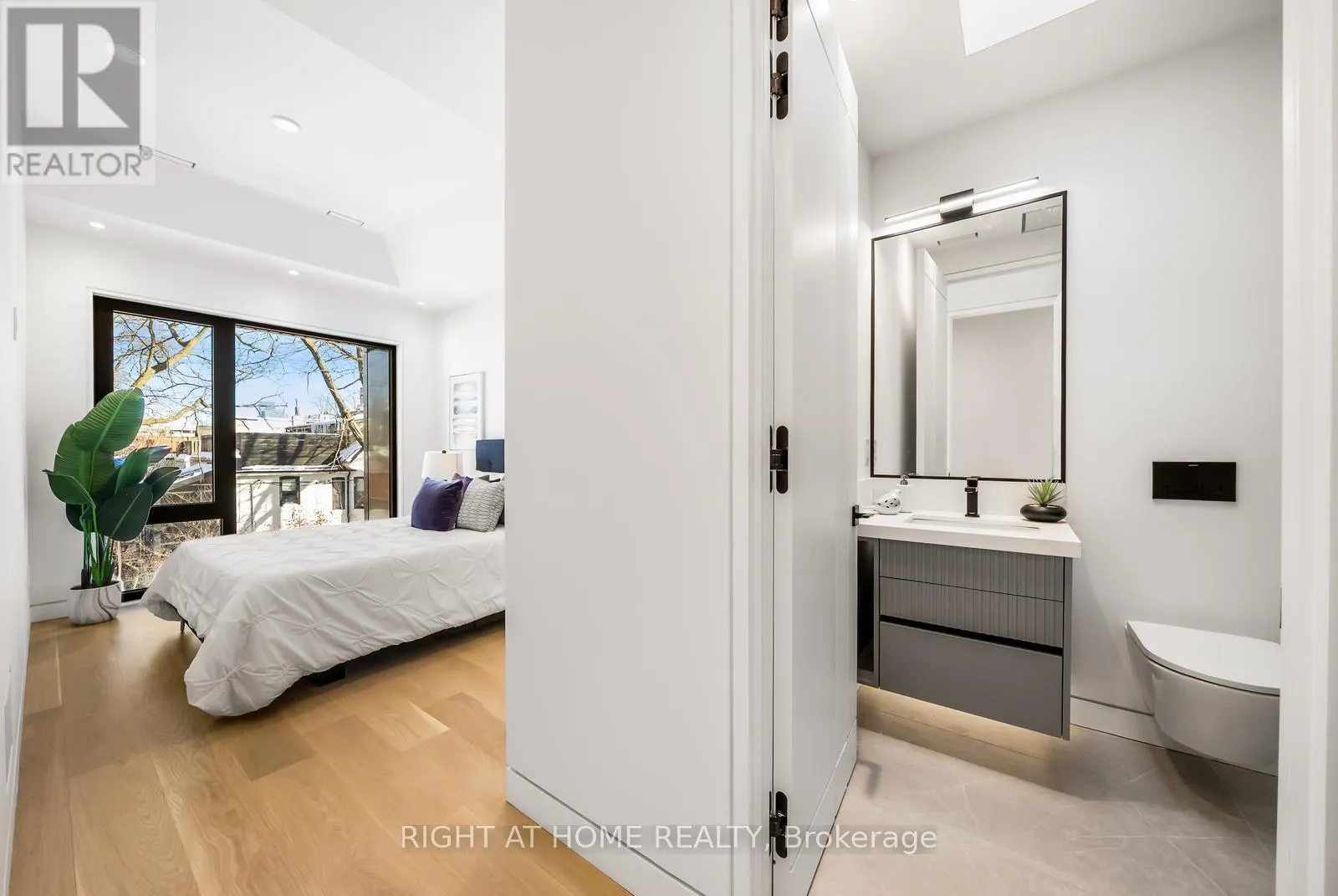 74B RATHNELLY AVENUE