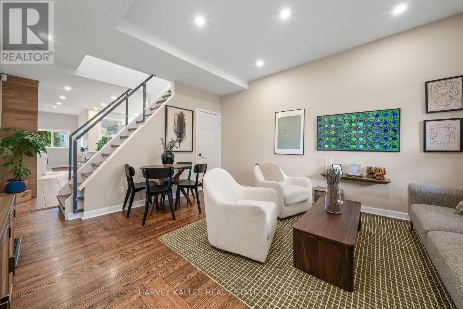 495 ROXTON ROAD