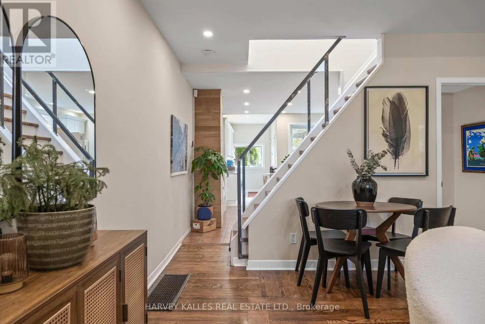 495 ROXTON ROAD
