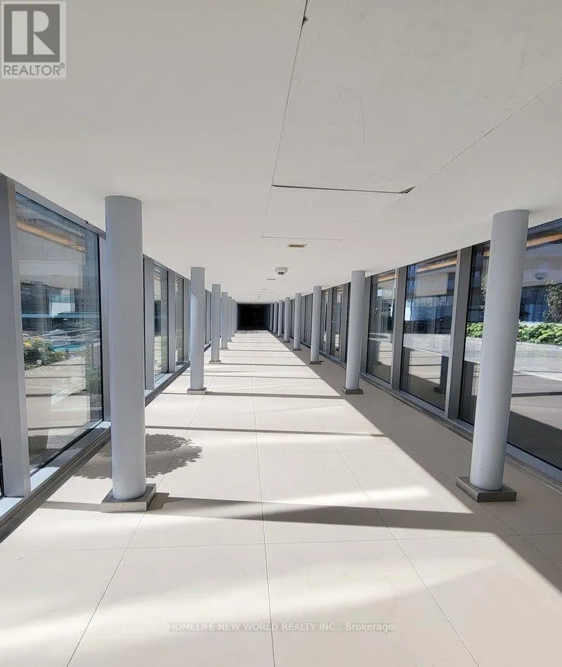 1123 - 29 QUEENS QUAY E