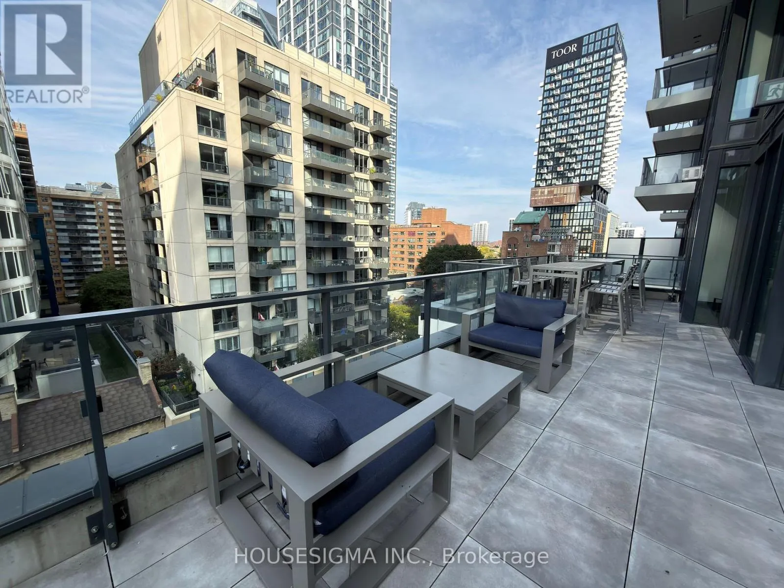 77 SHUTER STREET