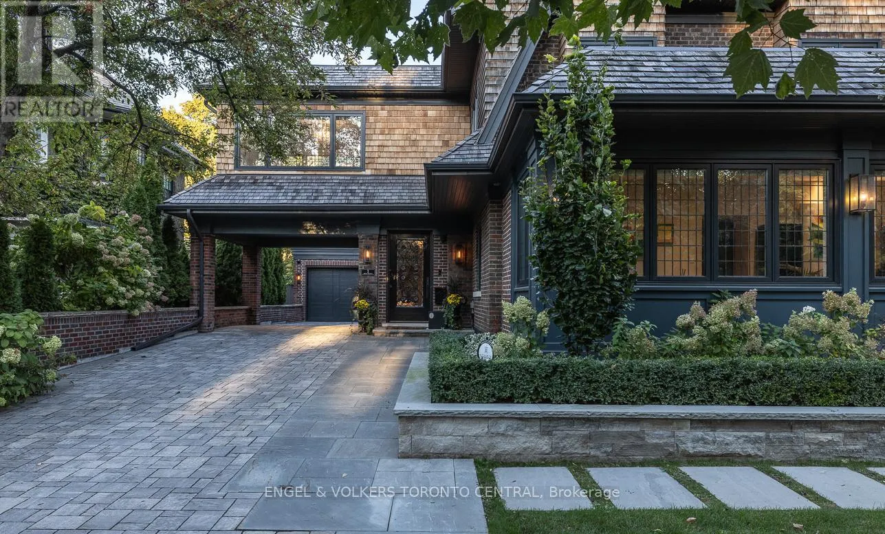 1 BRYCE AVENUE