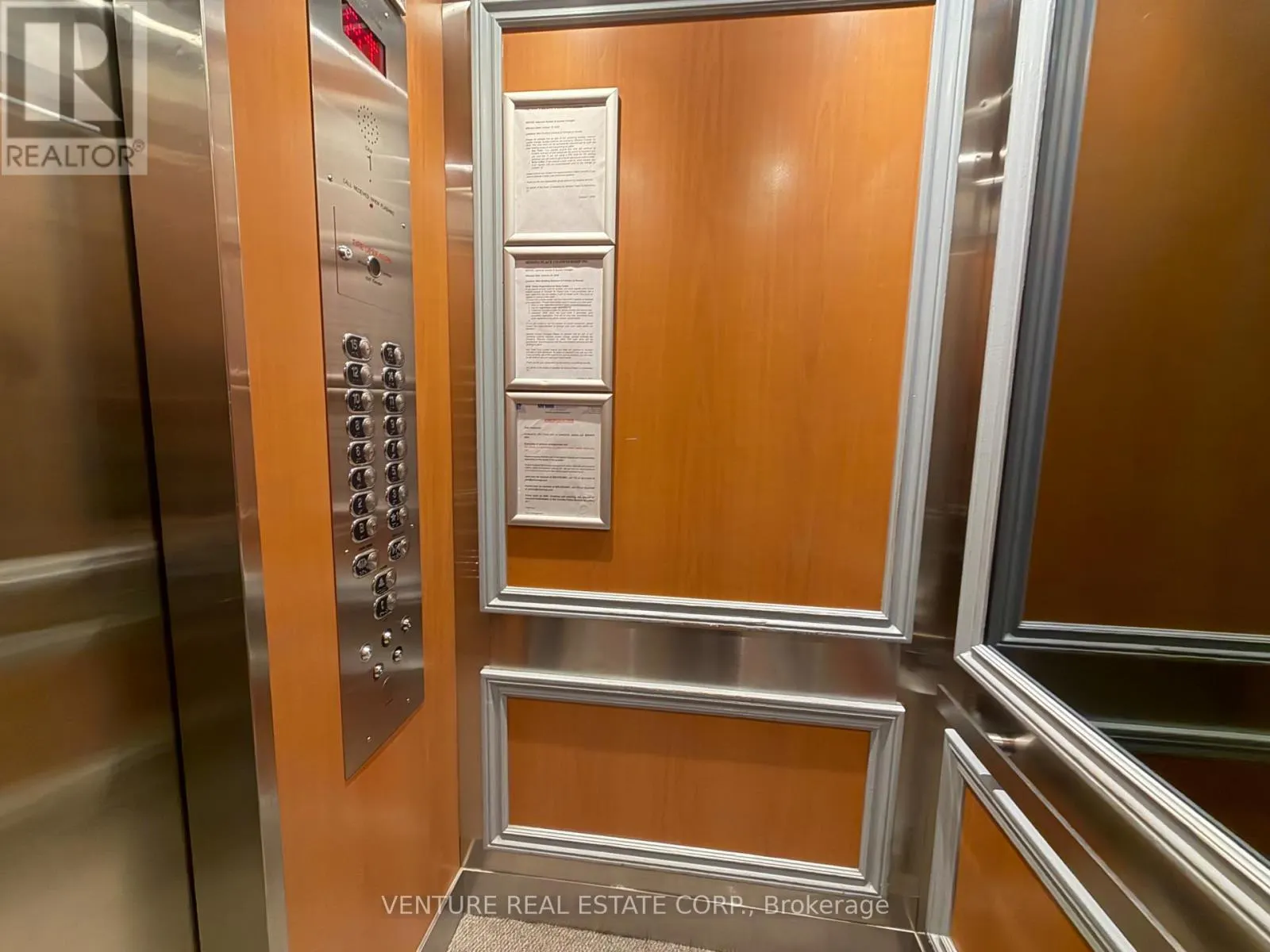 801 - 5949 YONGE STREET