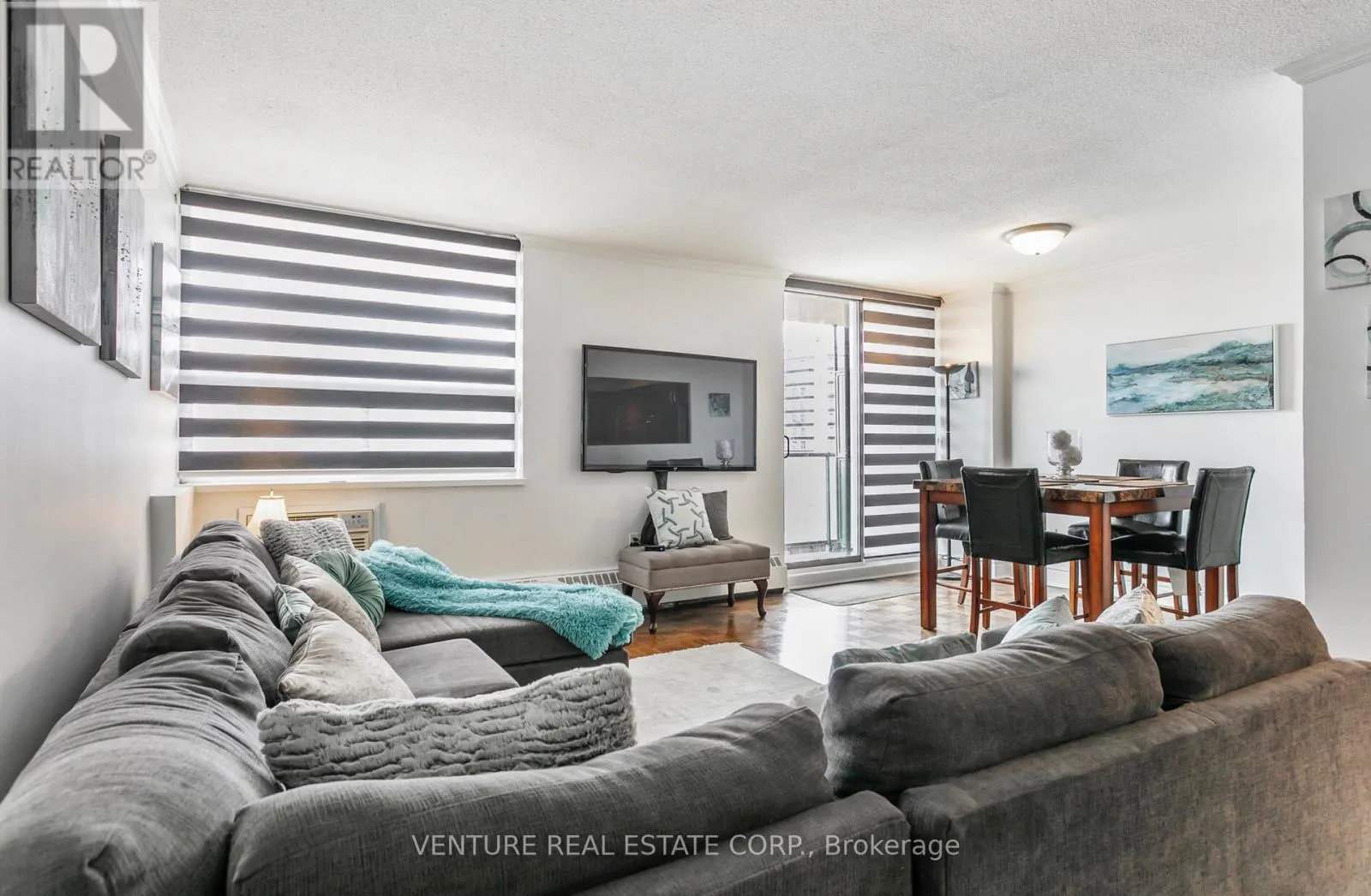 801 - 5949 YONGE STREET