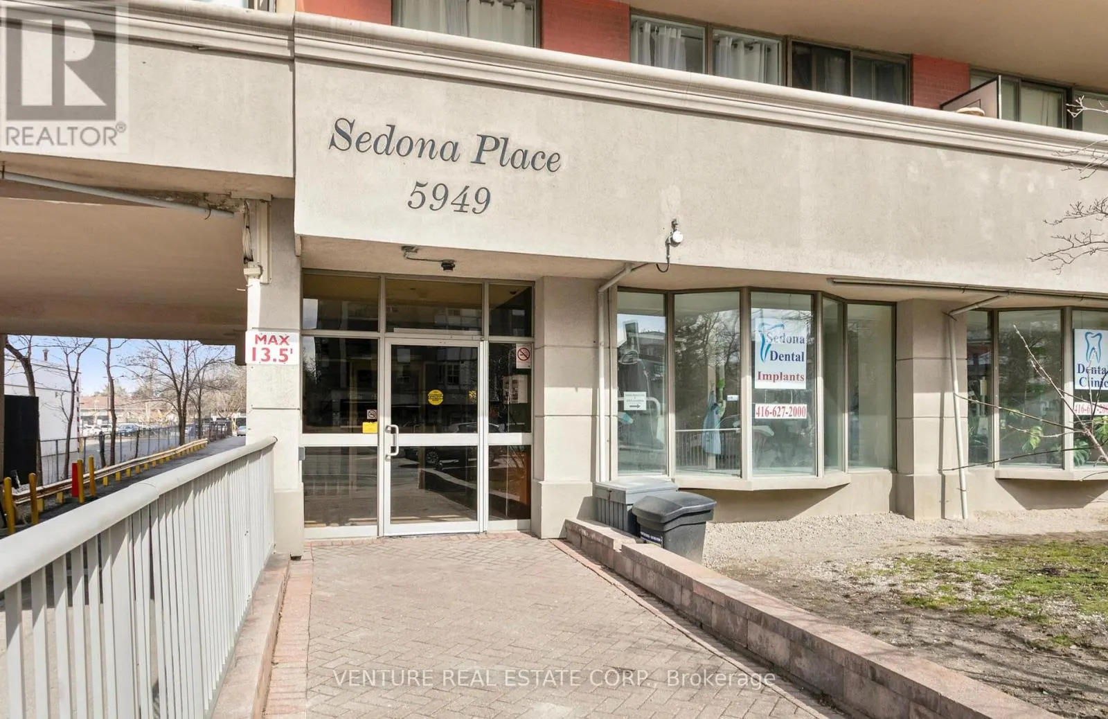 801 - 5949 YONGE STREET
