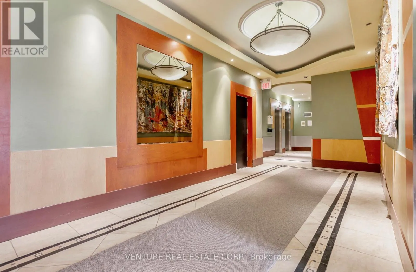 801 - 5949 YONGE STREET