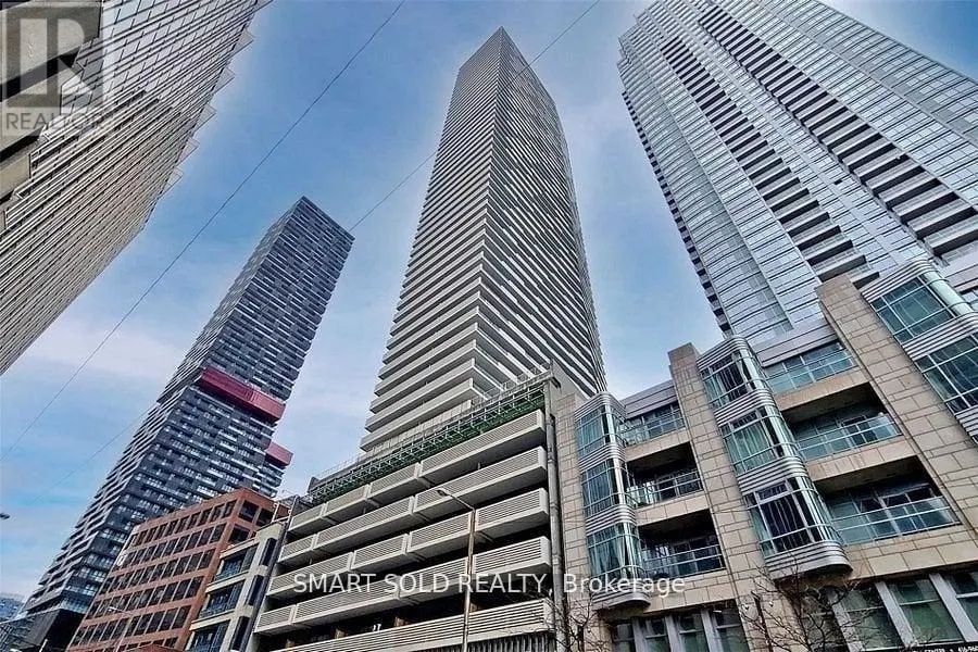 3103 - 2221 YONGE STREET