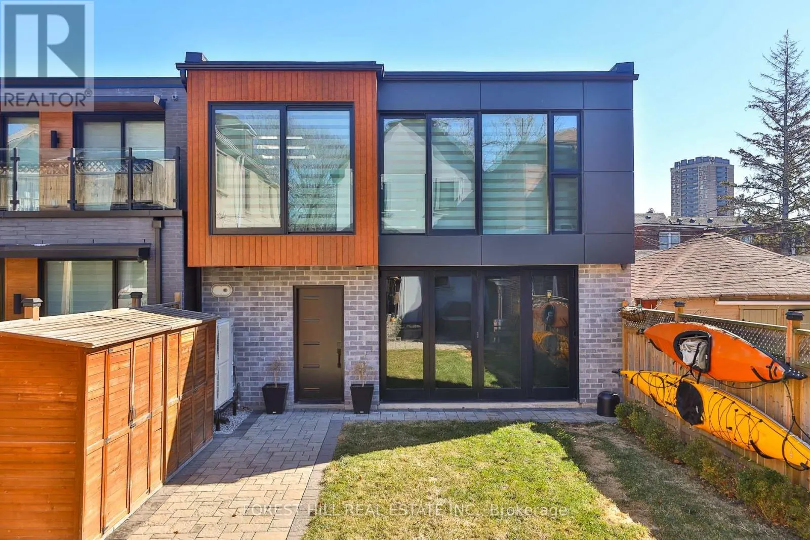163 WYCHWOOD AVENUE