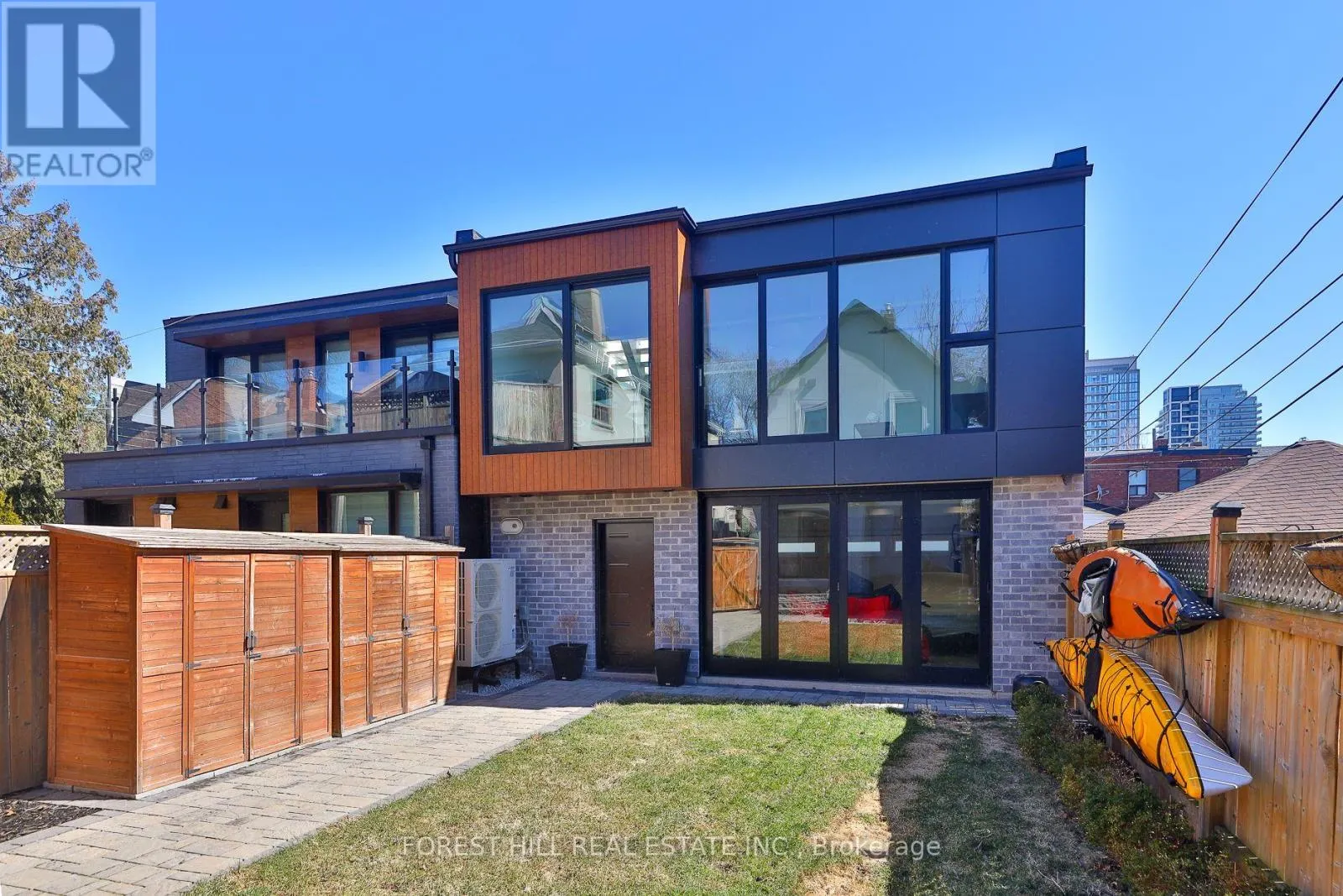 163 WYCHWOOD AVENUE