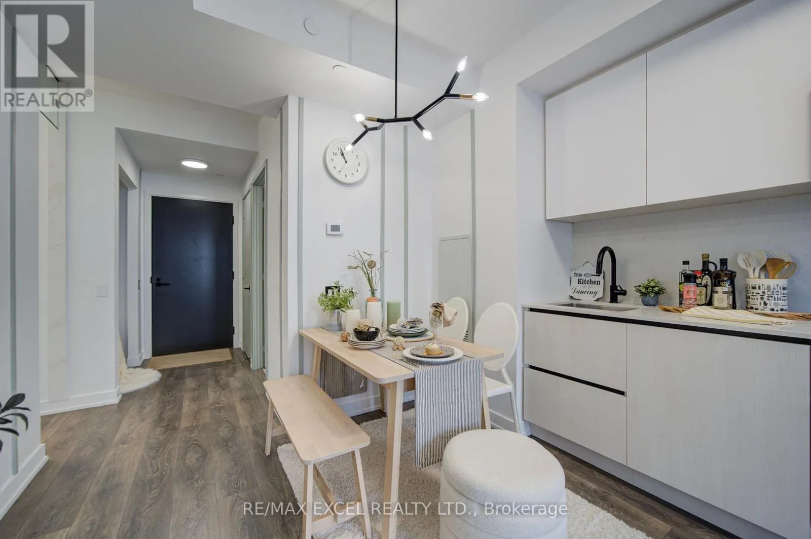 2708 - 108 PETER STREET
