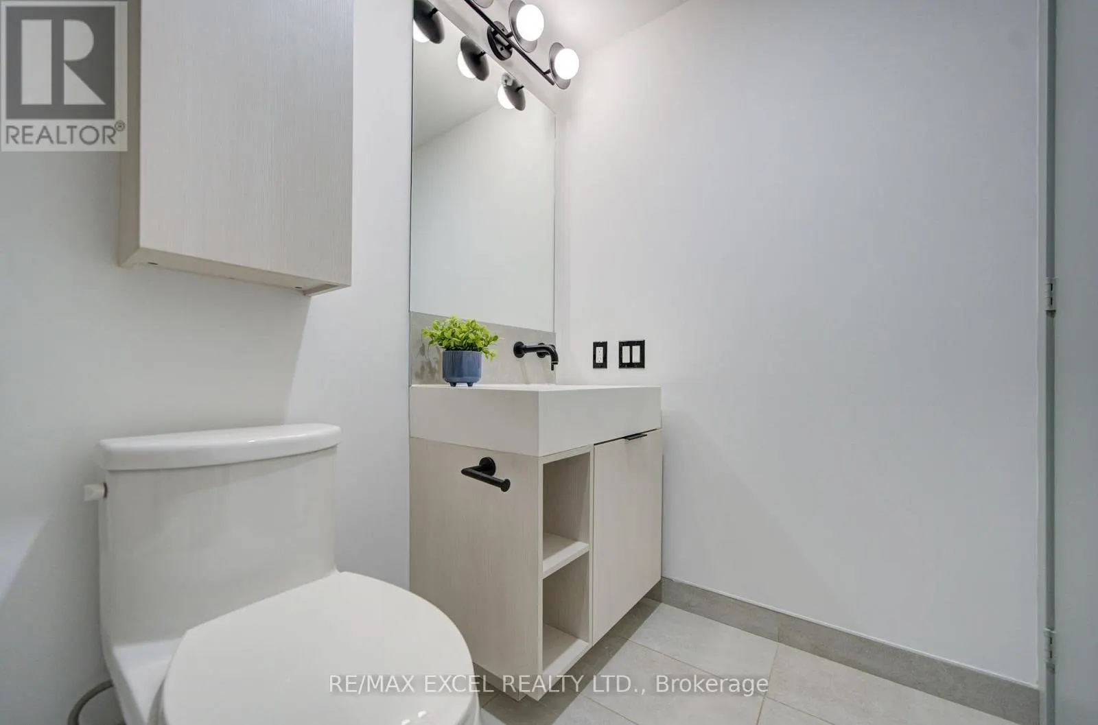 2708 - 108 PETER STREET