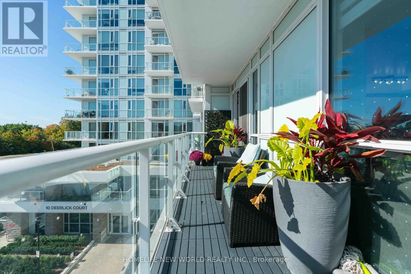 411 - 10 DEERLICK COURT