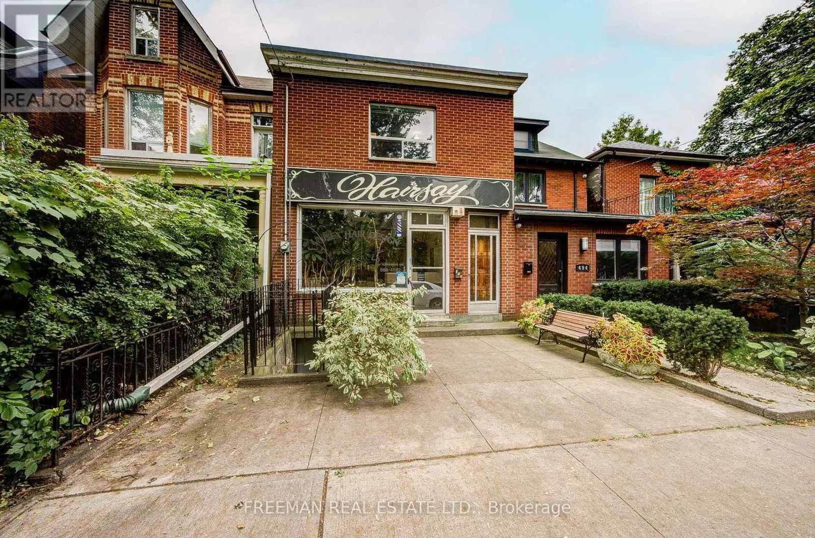 492 MANNING AVENUE