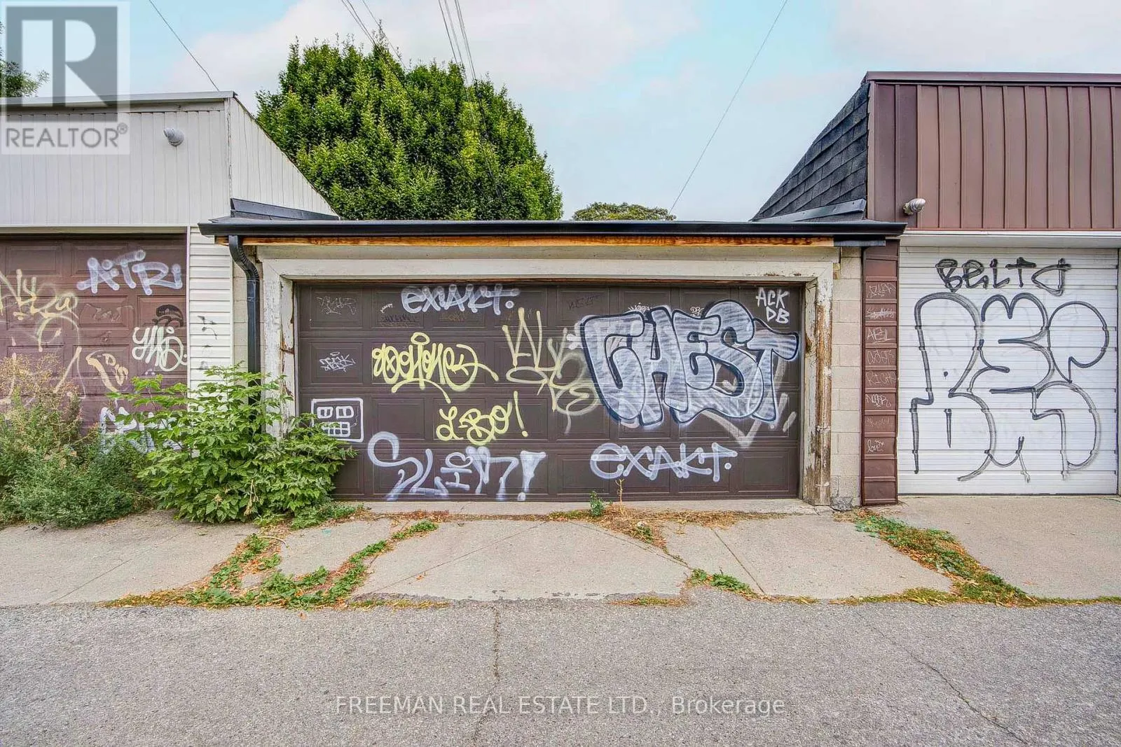 492 MANNING AVENUE