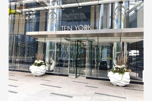 2008 - 10 YORK STREET