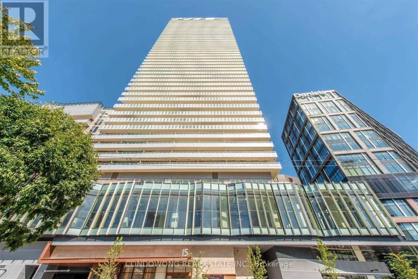 1610 - 15 LOWER JARVIS STREET