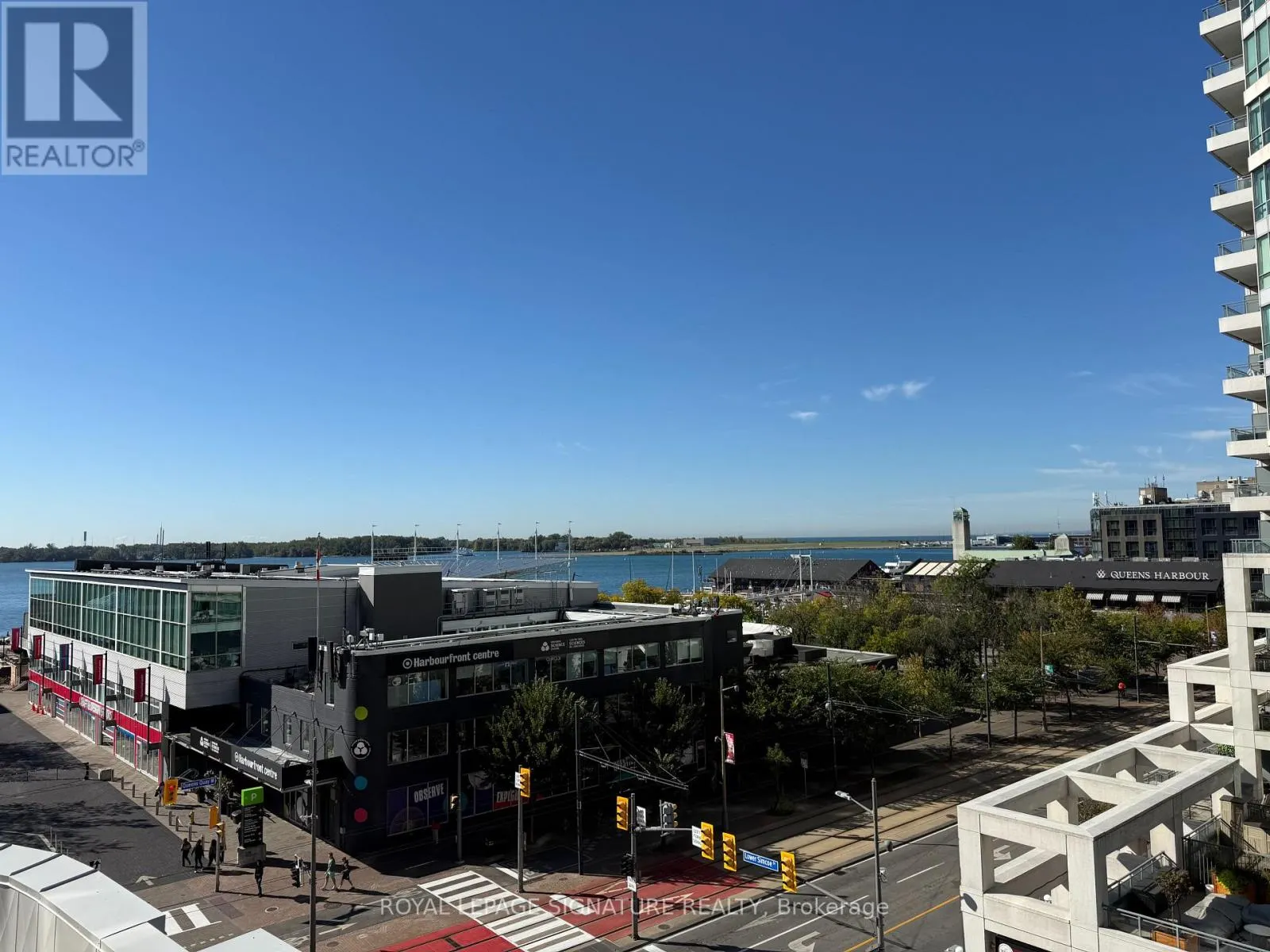 510 - 218 QUEENS QUAY W