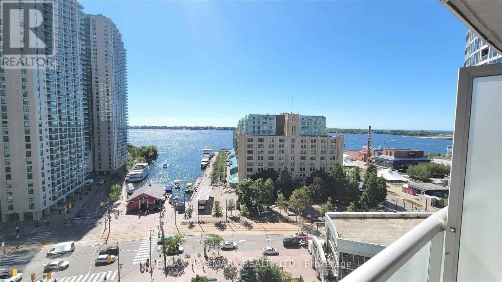 1206 - 8 YORK STREET