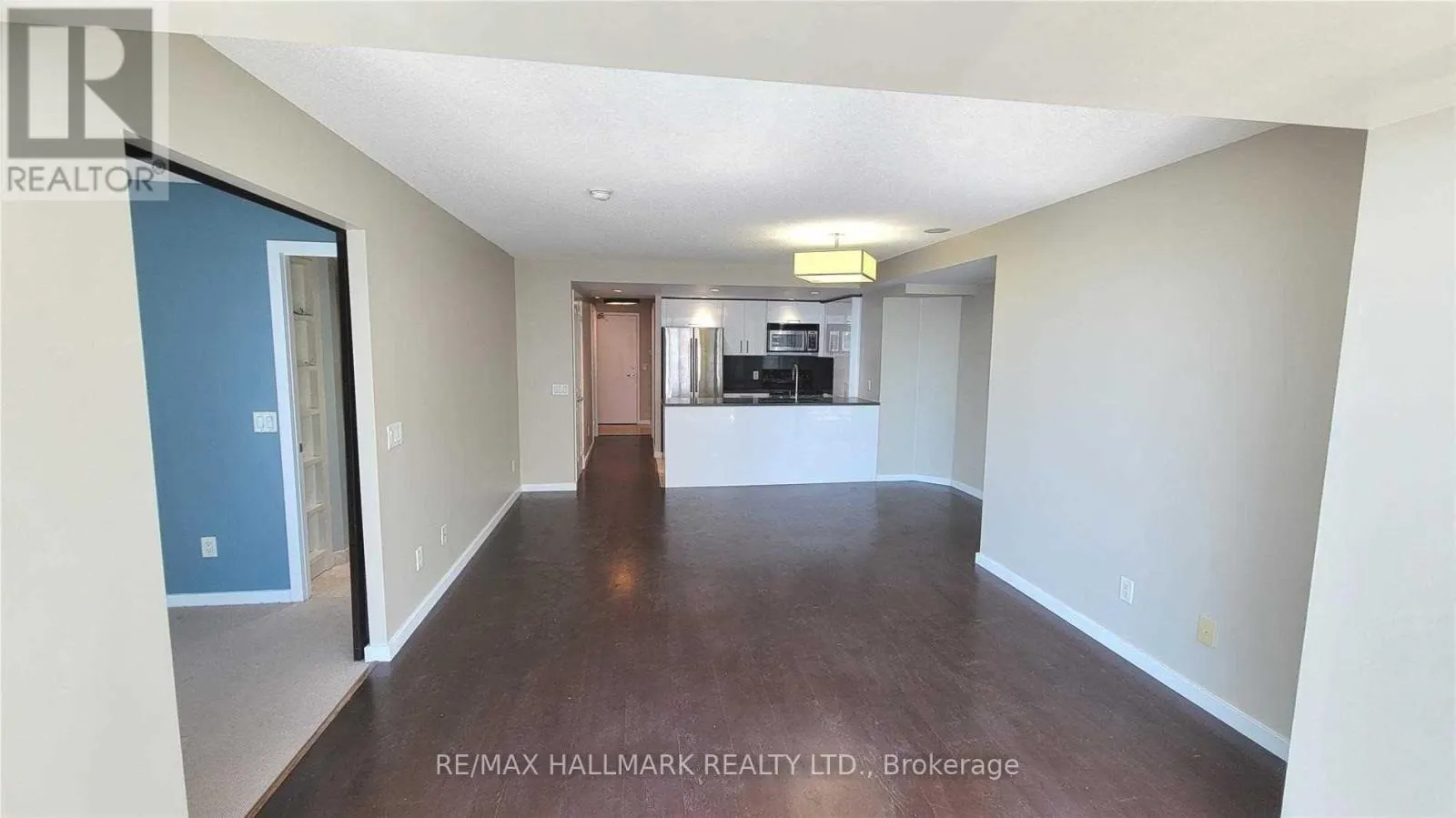 1206 - 8 YORK STREET