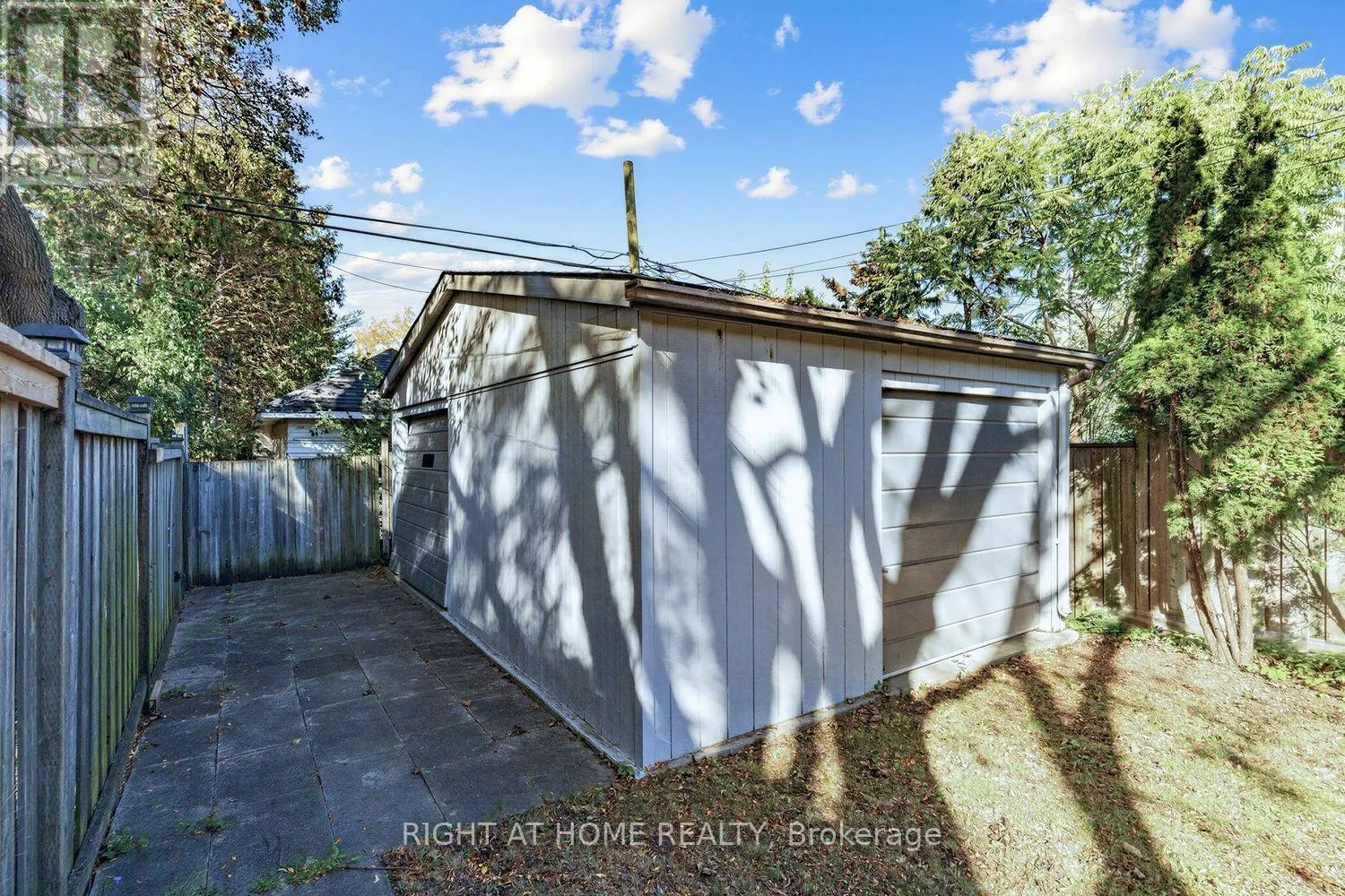 44 CONNAUGHT AVENUE