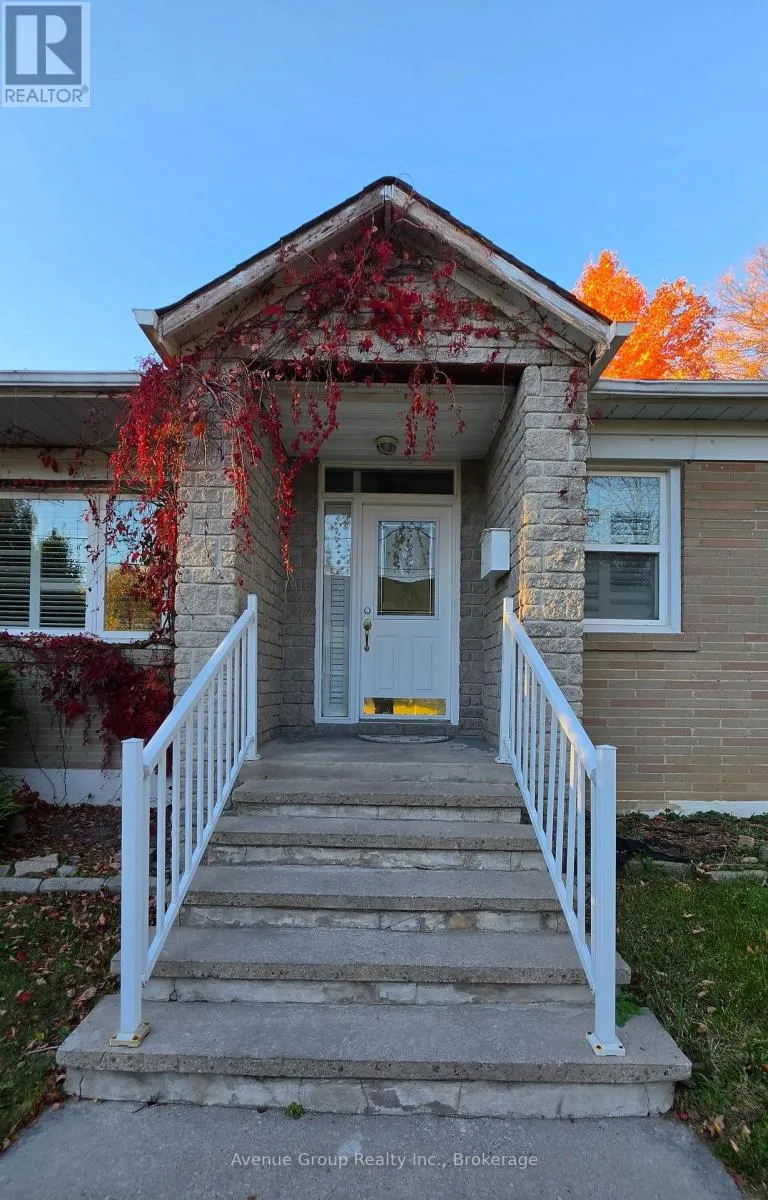 MAIN - 82 CAINES AVENUE
