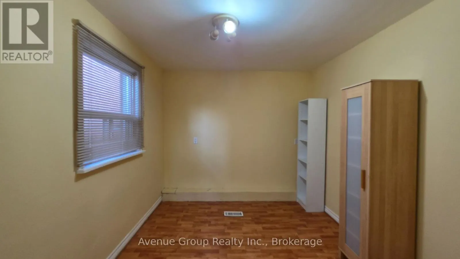 MAIN - 82 CAINES AVENUE