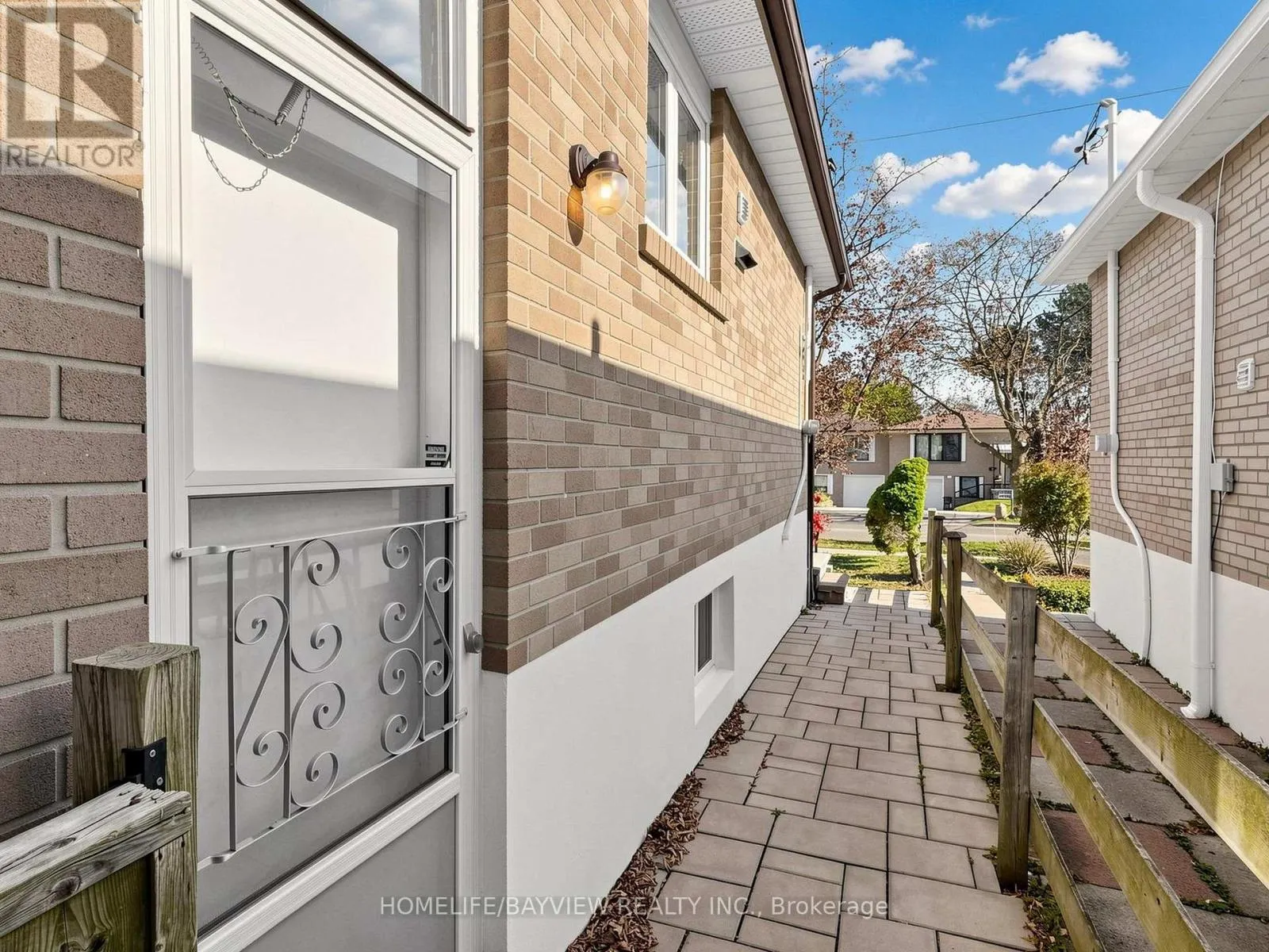 14 CRISPIN CRESCENT