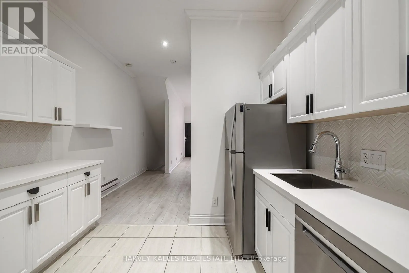 530 RICHMOND STREET W
