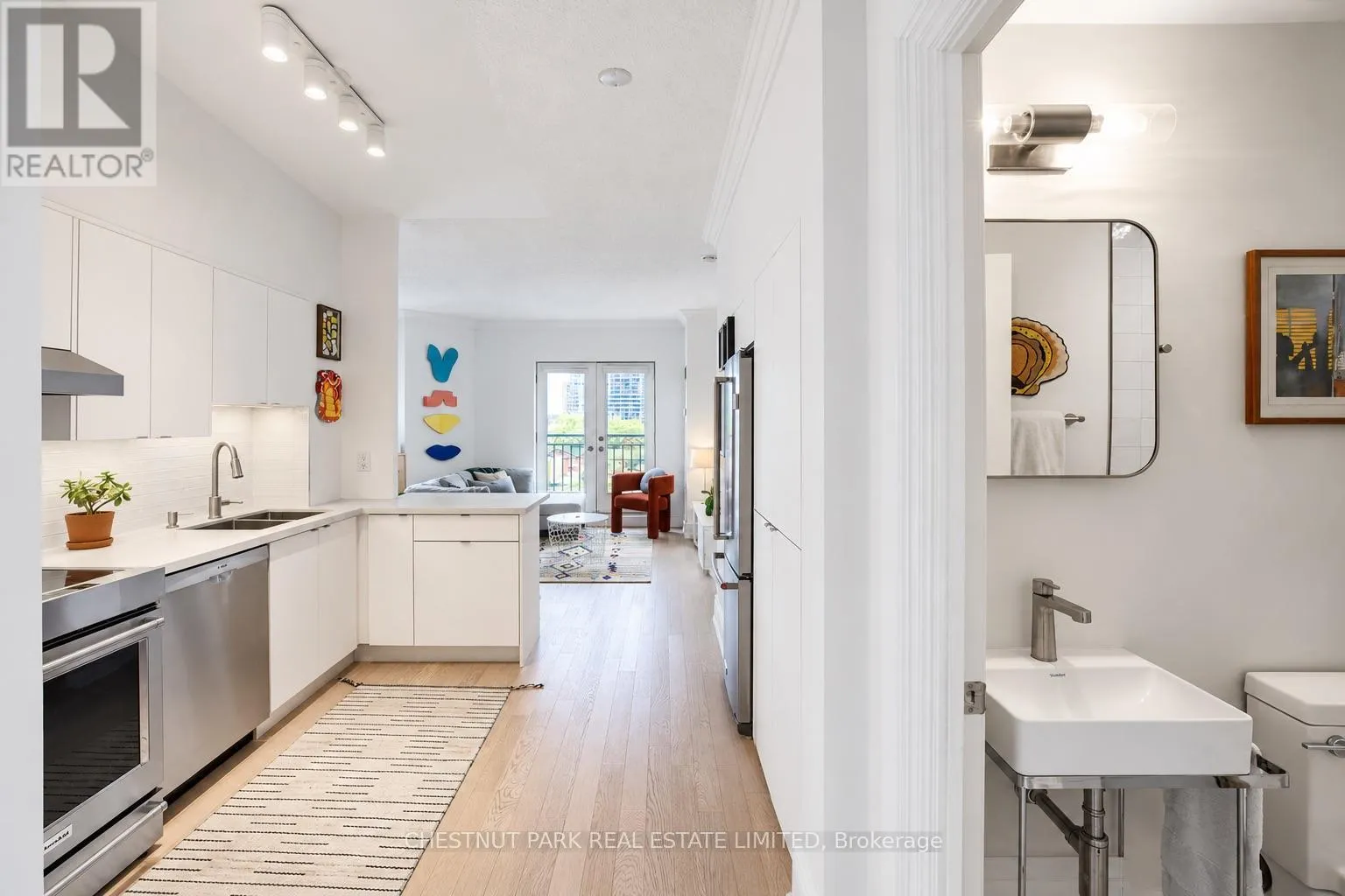 609 - 115 RICHMOND STREET E