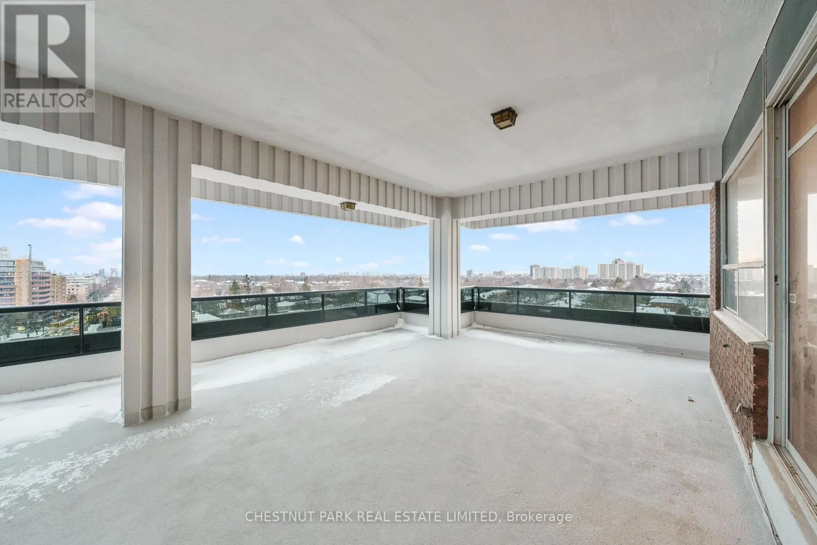 PH 1 - 2600 BATHURST STREET