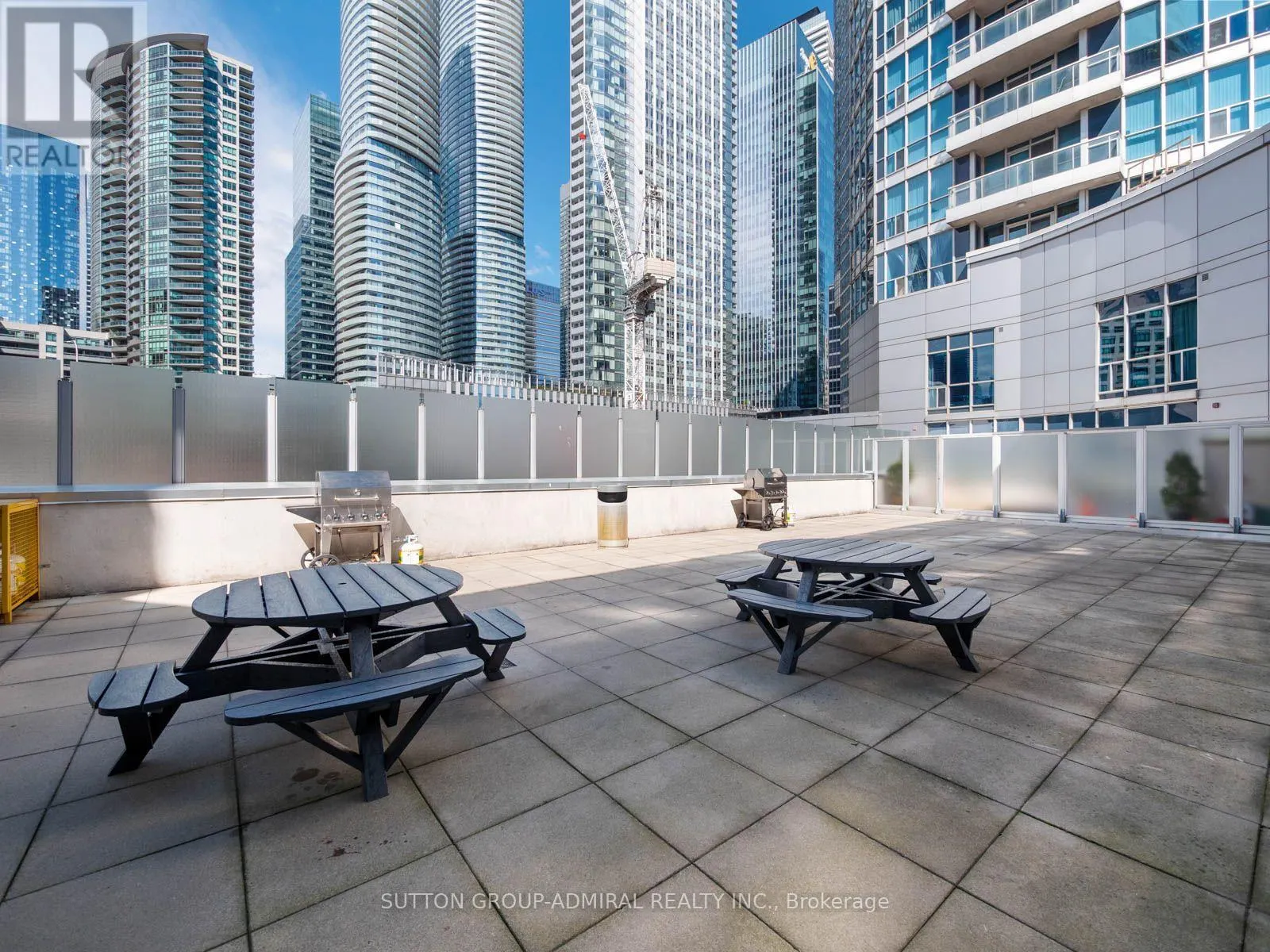 2103 - 218 QUEENS QUAY BOULEVARD W