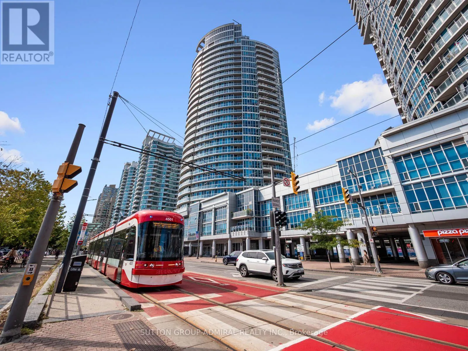 2103 - 218 QUEENS QUAY BOULEVARD W