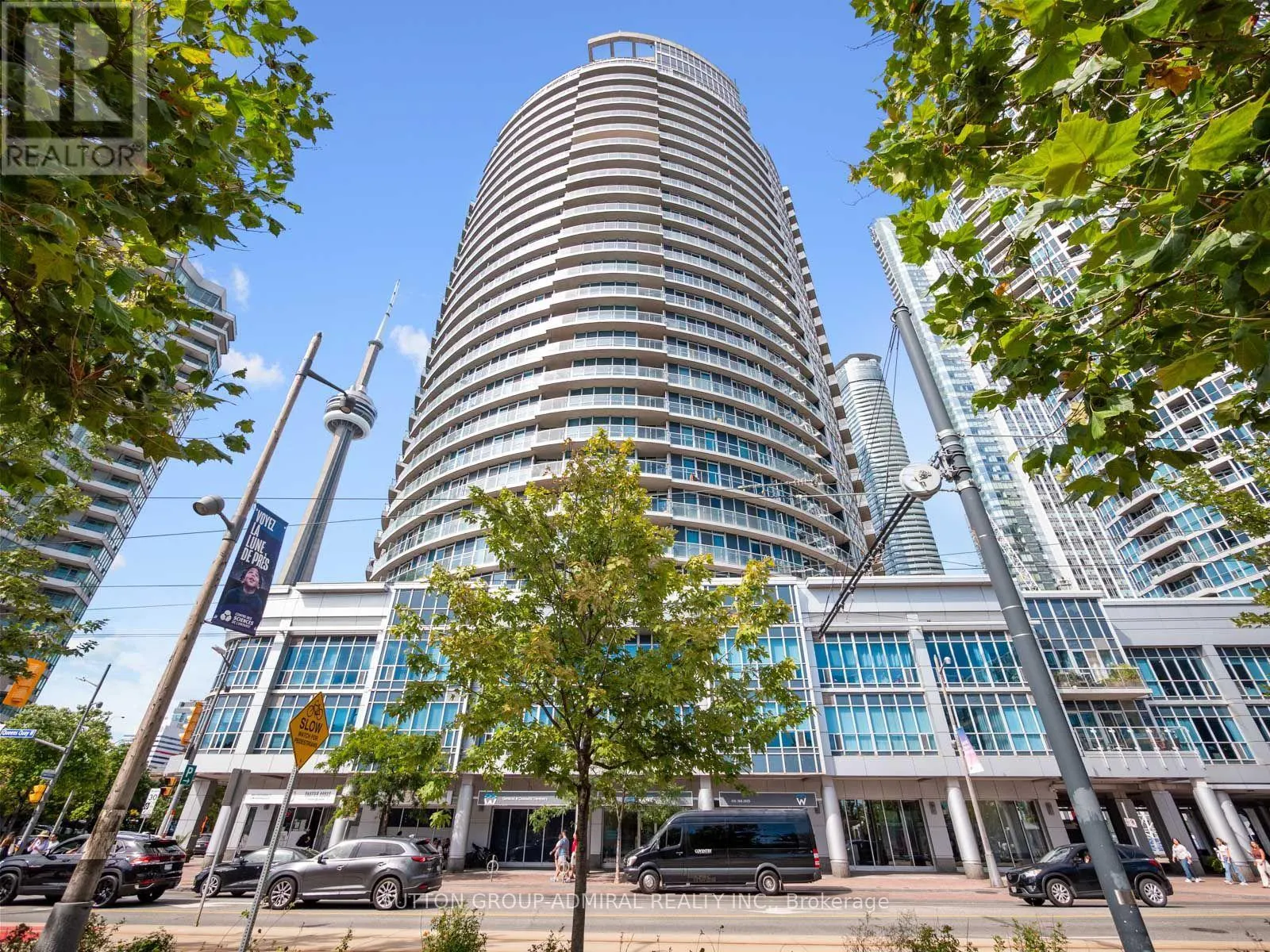 2103 - 218 QUEENS QUAY BOULEVARD W