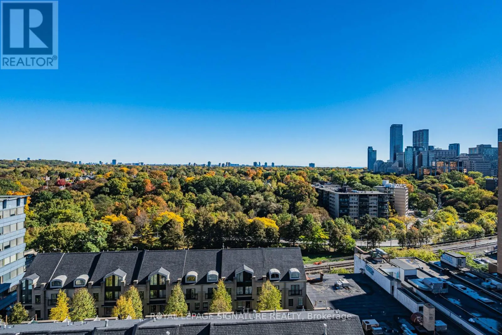 1002 - 980 YONGE STREET