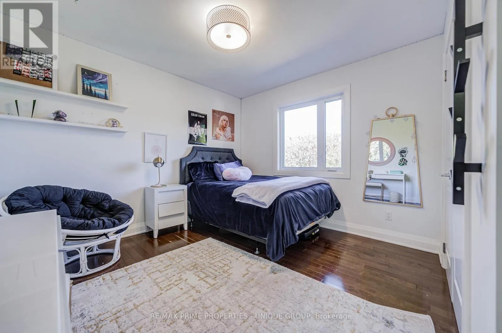 24 CEDARBANK CRESCENT