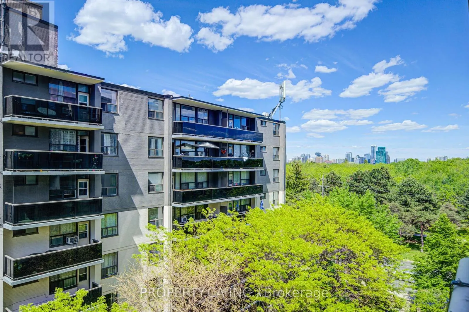 609 - 4200 BATHURST STREET