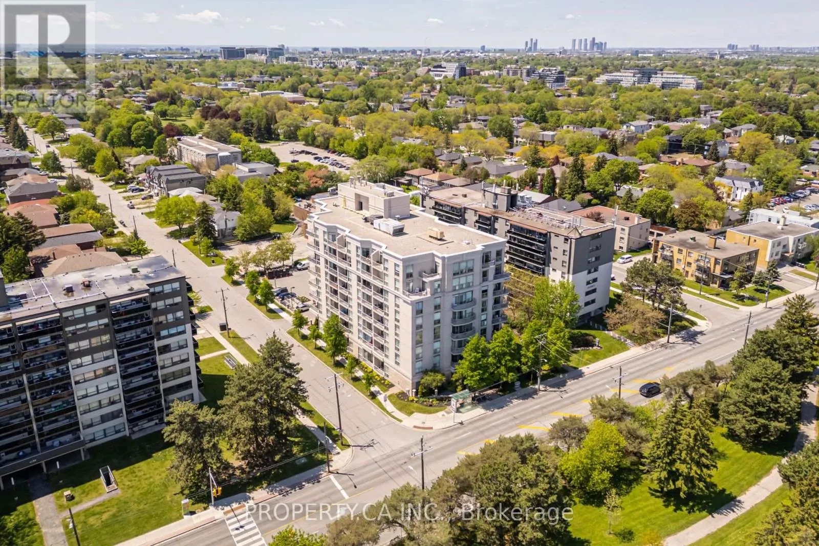 609 - 4200 BATHURST STREET