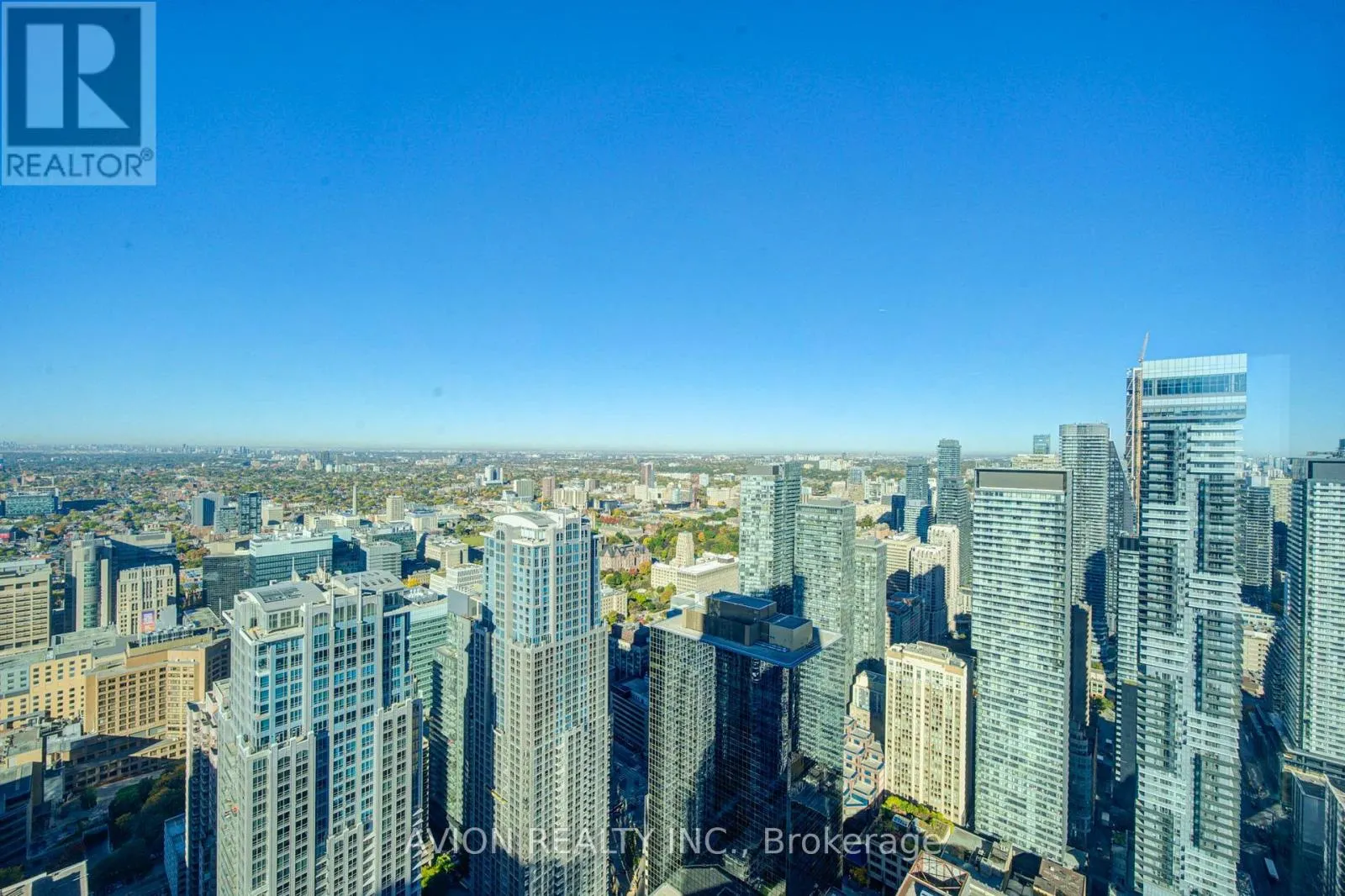 5716 - 386 YONGE STREET