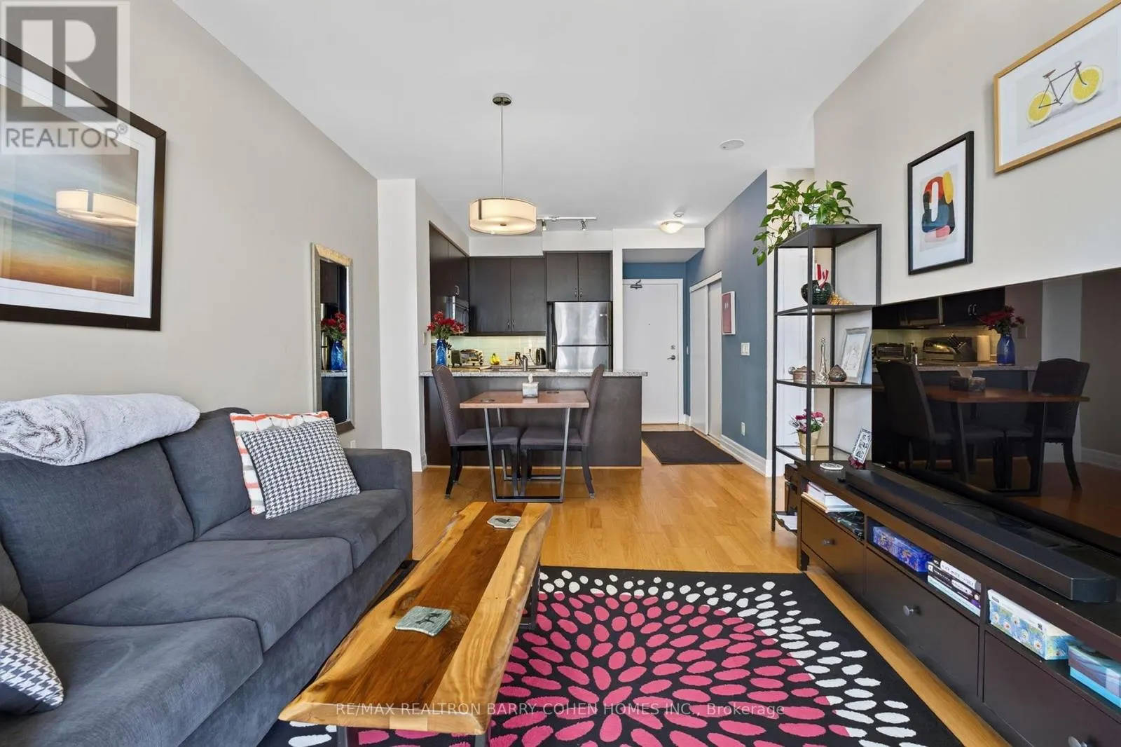 1404 - 500 ST CLAIR AVENUE W