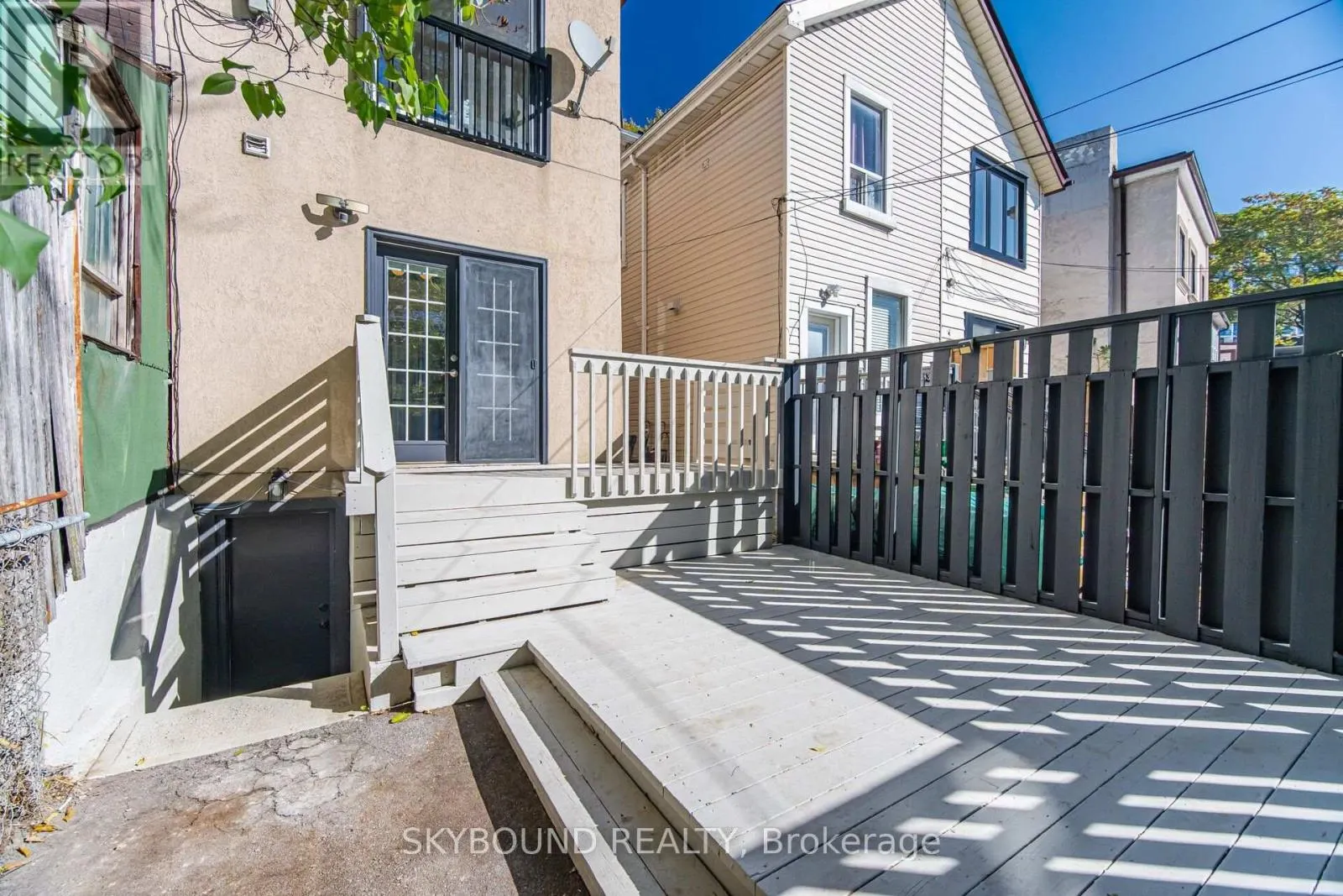 155 NIAGARA STREET