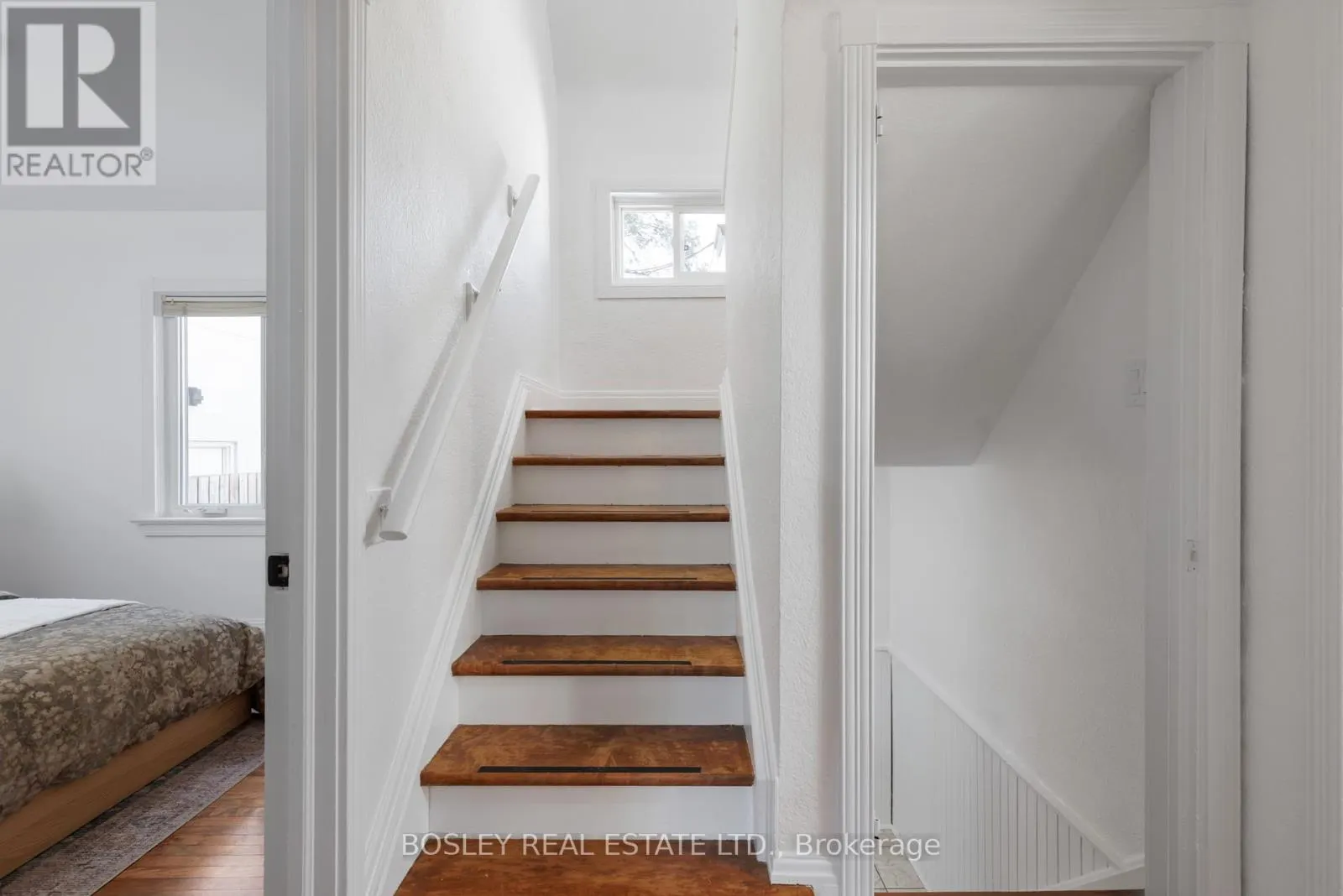 128 LEACREST ROAD